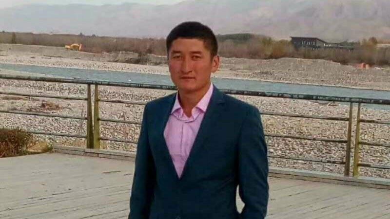 哈萨克族卡米努尔.沙特瓦力德。(志愿者提供/记者乔龙)