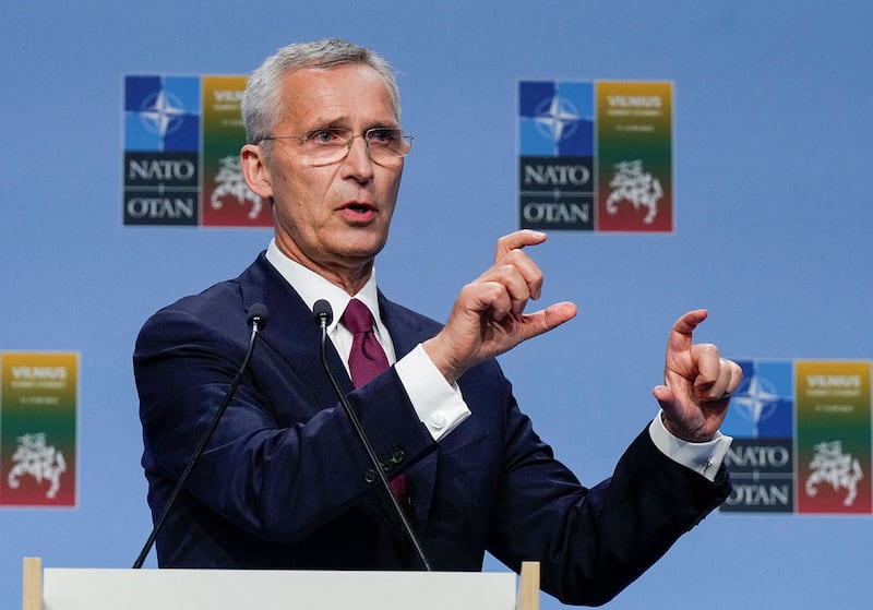 2023年7月11日,北约秘书长斯托尔滕贝格出席峰会新闻发布会。(路透社)