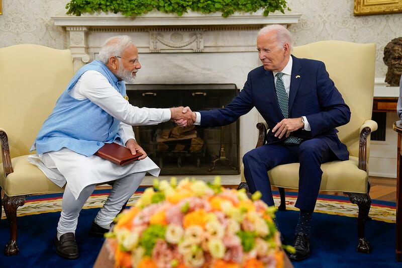 2023年6月22日,美国总统拜登会见到访的印度总理莫迪。(美联社)