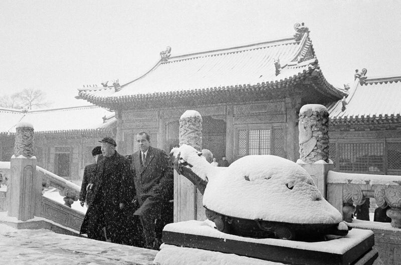 美国总统尼克松1972年2月25日参观北京故宫(美联社资料图)