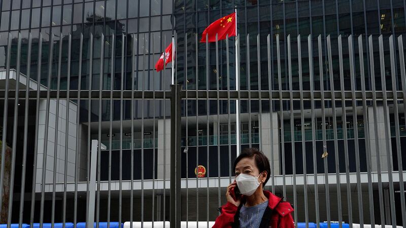 而人大常委会订立的“港区国安法”，将会列入《基本法》附件三，是一条在港实施的全国性法律。“国安法”将由香港政府直接公布实施，即是不会谘询香港人意见。（美联社资料图片）