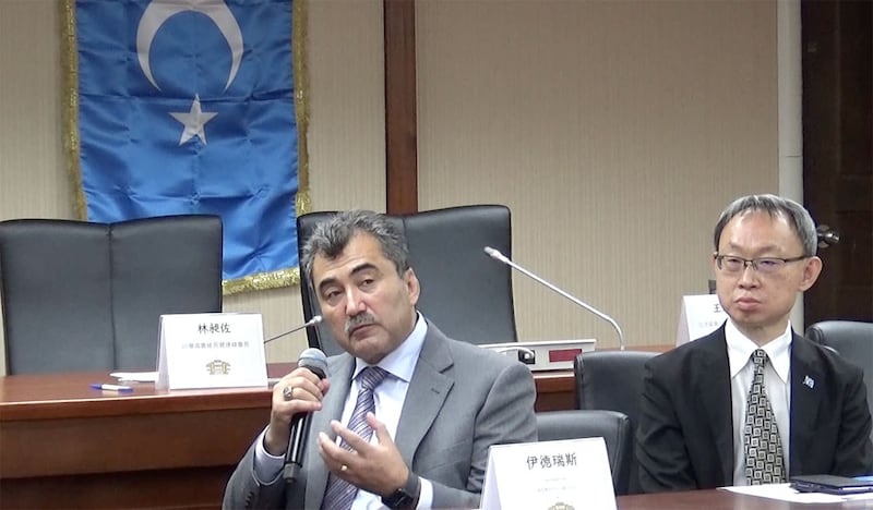 维吾尔研究中心执行主任伊德瑞斯。(记者夏小华摄)