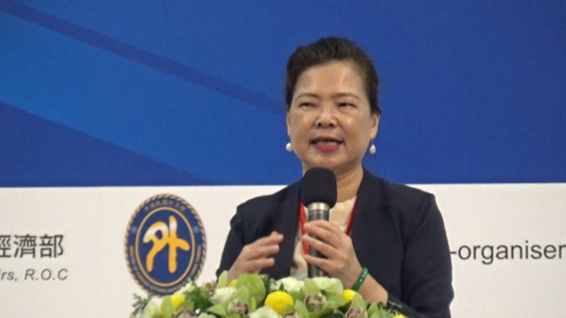 台湾经济部长王美花出席“投资欧盟论坛暨投资展”。（记者夏小华摄）