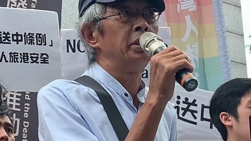 香港铜锣湾书店前店长林荣基忧心香港上演流血事件。(记者 黄春梅摄)
