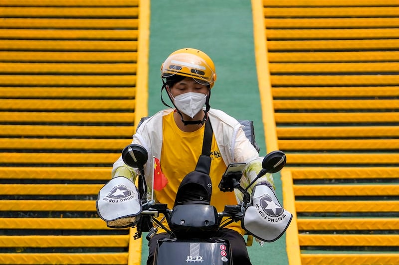 ENG_CHN_DELIVERY RIDERS_06132024.2.jpg