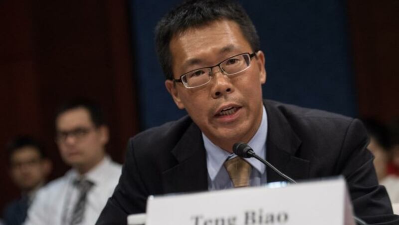 中国人权律师滕彪(法新社)